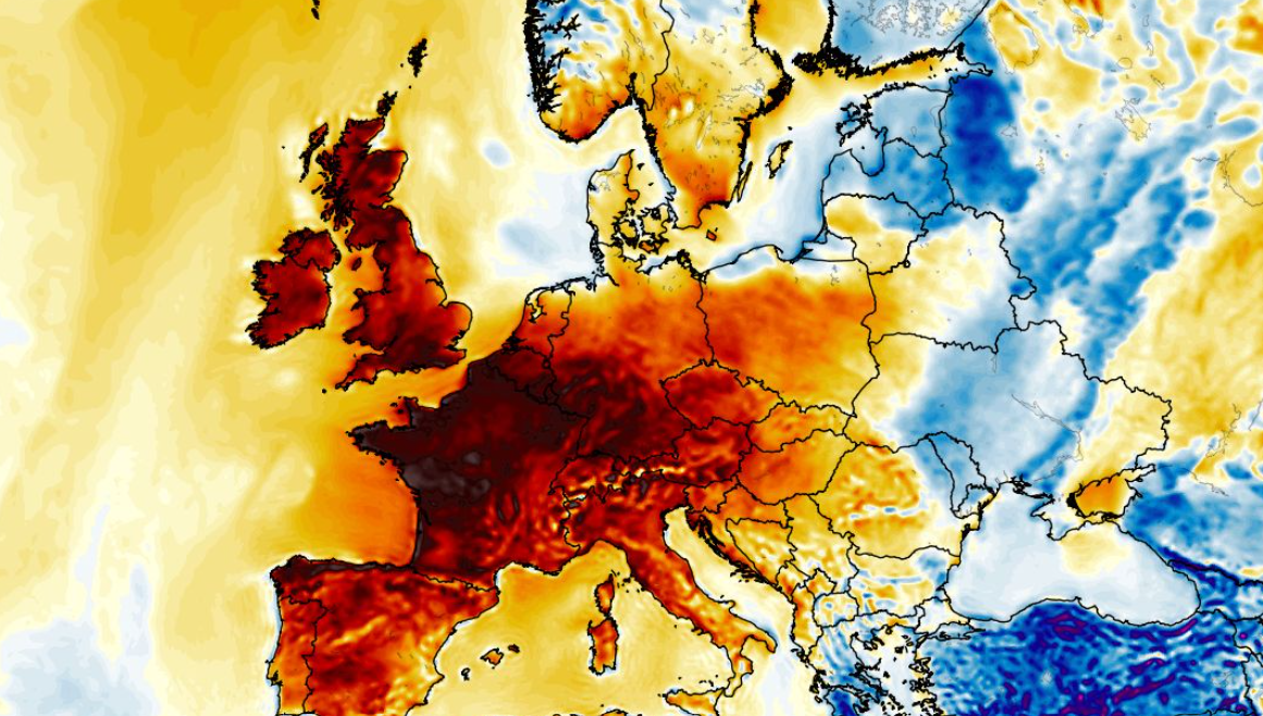 Anomalia temperatury mierzona na wysokości 2 m nad powierzchnią gruntu 25.05