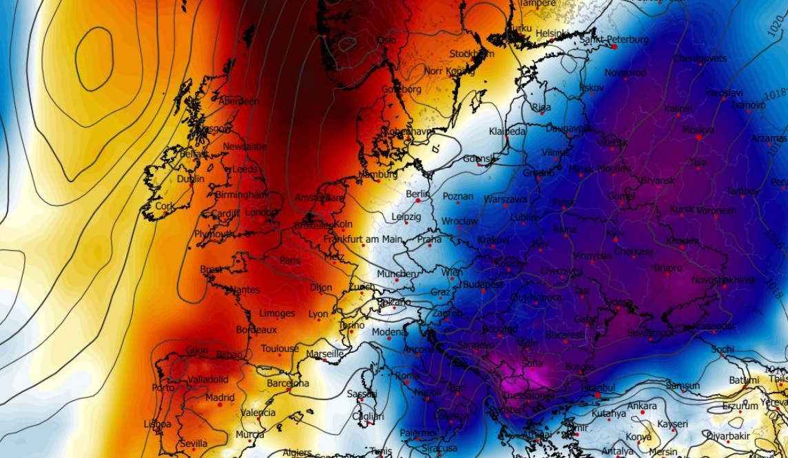 Anomalia temperatury na poziomie ciśnienia 850 hPa 01.05
