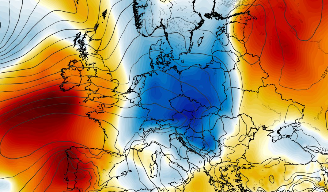Anomalia temperatury na poziomie ciśnienia 850 hPa 12.06