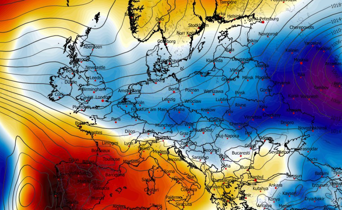 Anomalia temperatury na poziomie ciśnienia 850 hPa 21.04