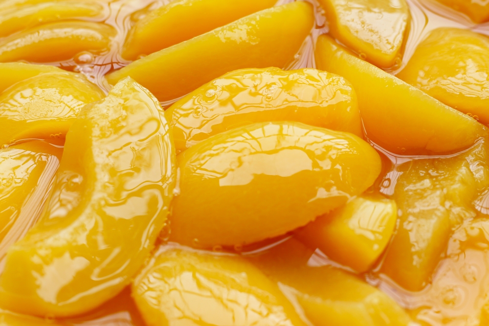 Brzoskwinie w syropie