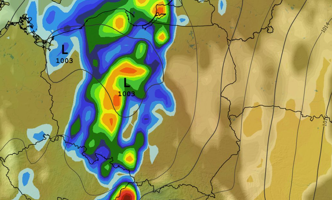 Chwilowe natężenie opadów, zachmurzenie, temperatura i ciśnienie 05.05