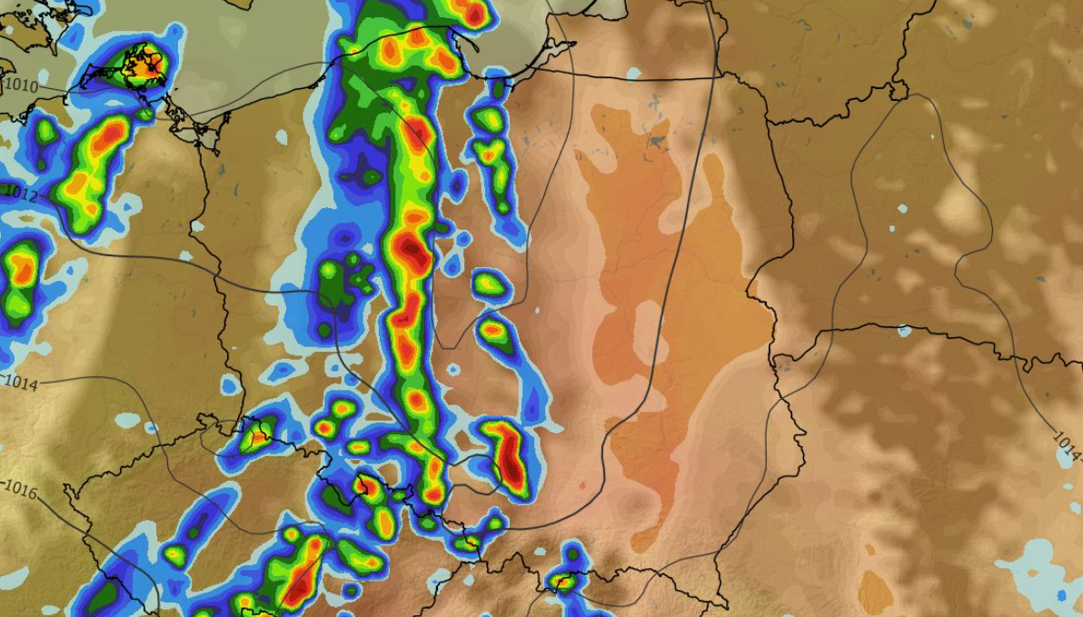 Chwilowe natężenie opadu, zachmurzenie, temperatura i ciśnienie 09.06