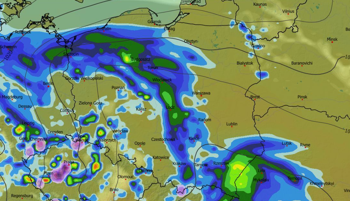 Chwilowe natężenie opadu, zachmurzenie, temperatura i ciśnienie 20.04