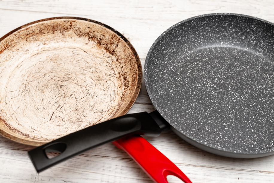 Co zrobić ze starą patelnią