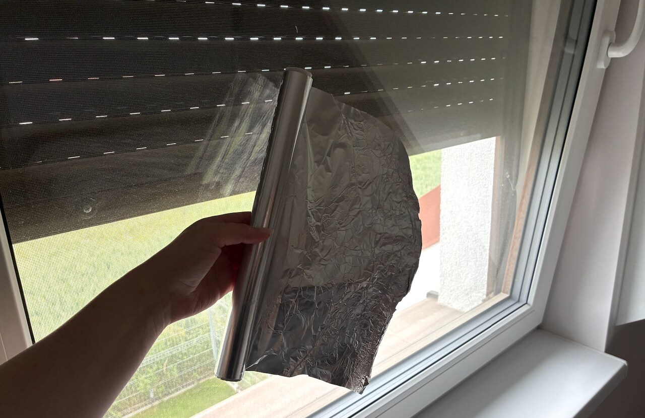 Folia aluminiowa na okno