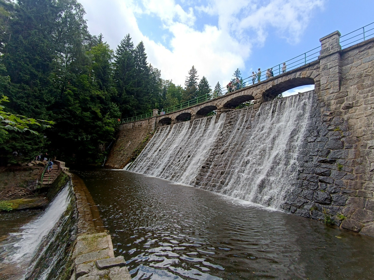 Karpacz, zapora na Łomnicy