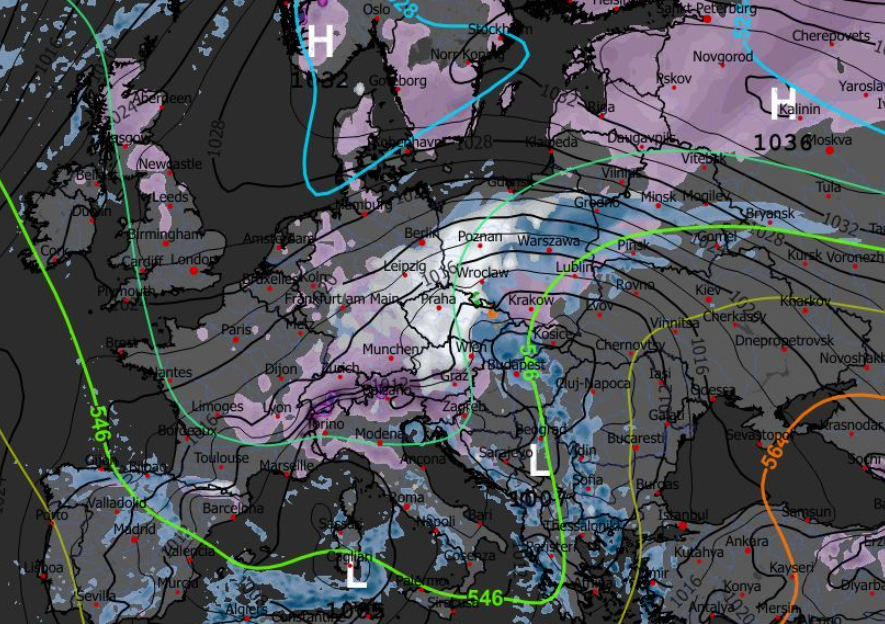 Prognzowane opady śniegu, pokrywa śnieżna oraz grubość w niedzielę 23.11