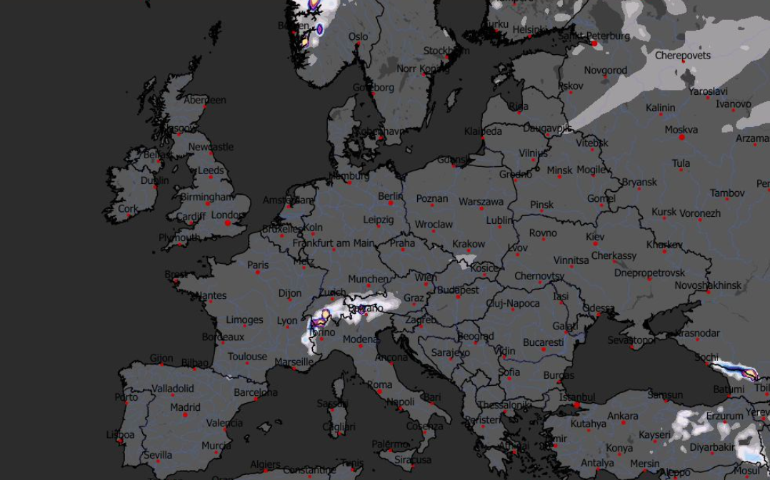 Prognozowane opady śniegu w poniedziałek 17.11