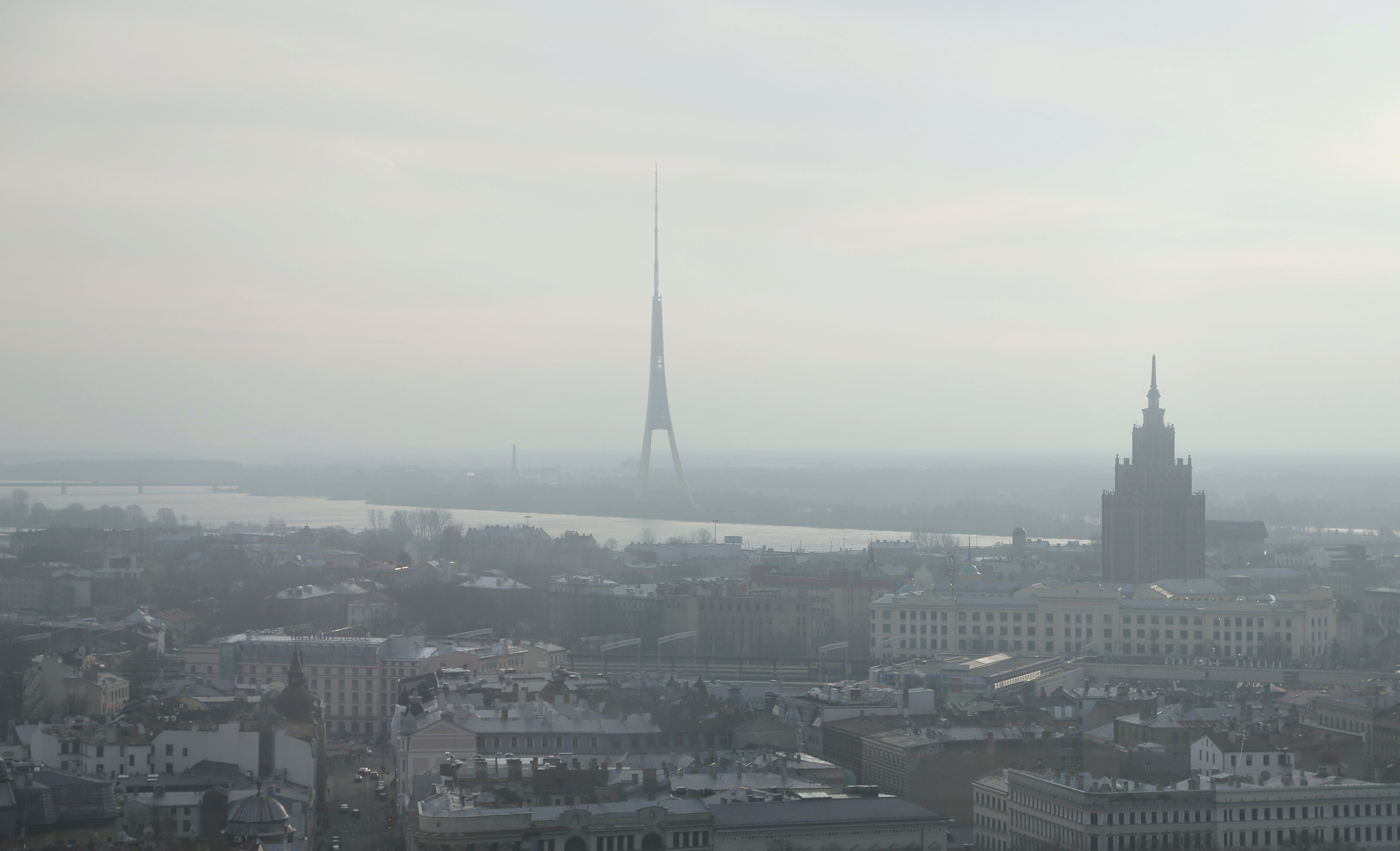 Smog nad Rygą