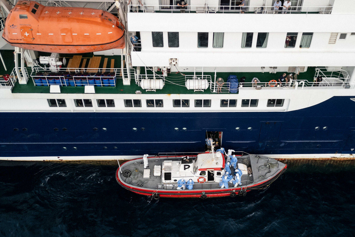 statek Statek MV Hondius, hantawirus, ewakuacja chorych
