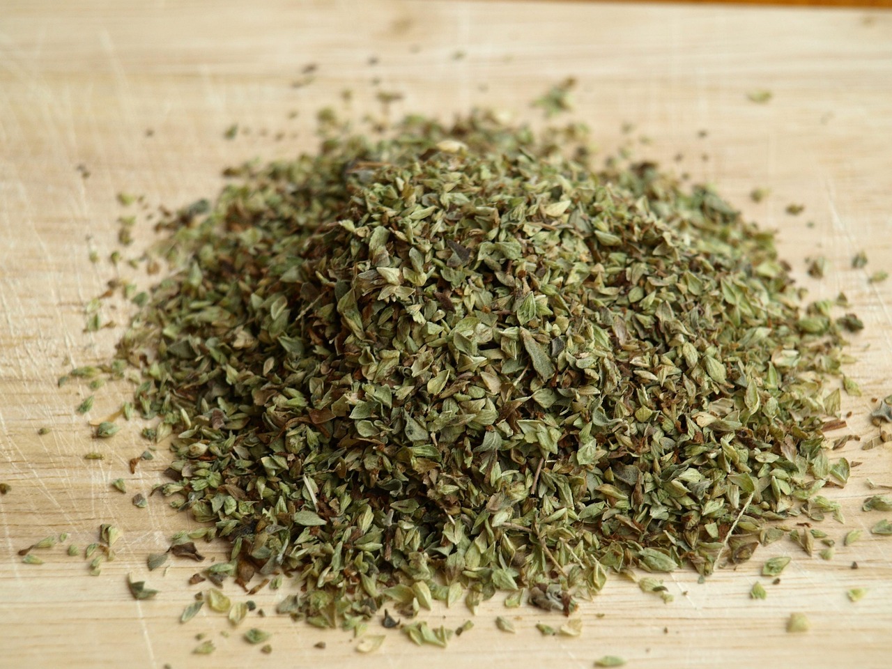 Suszone oregano