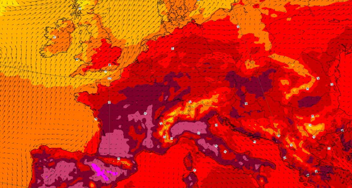Temperatura mierzona na wysokości 2 m nad powierzchnią gruntu 17.06