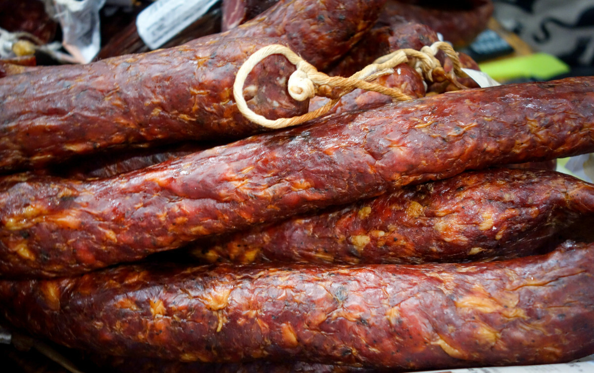 tradycyjna kiełbasa