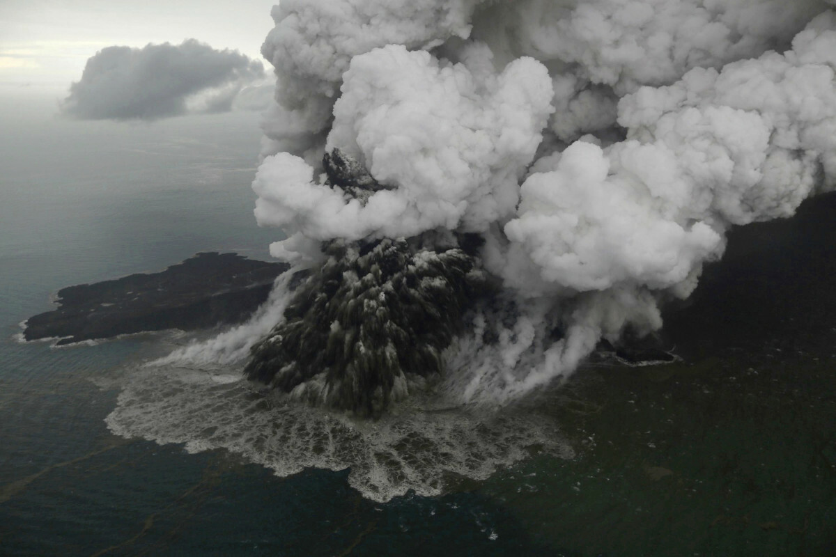 wulkan Krakatau, wybuch w 2018 roku