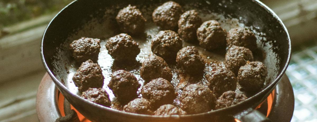 Porysowana patelnia, teflon, zdrowie